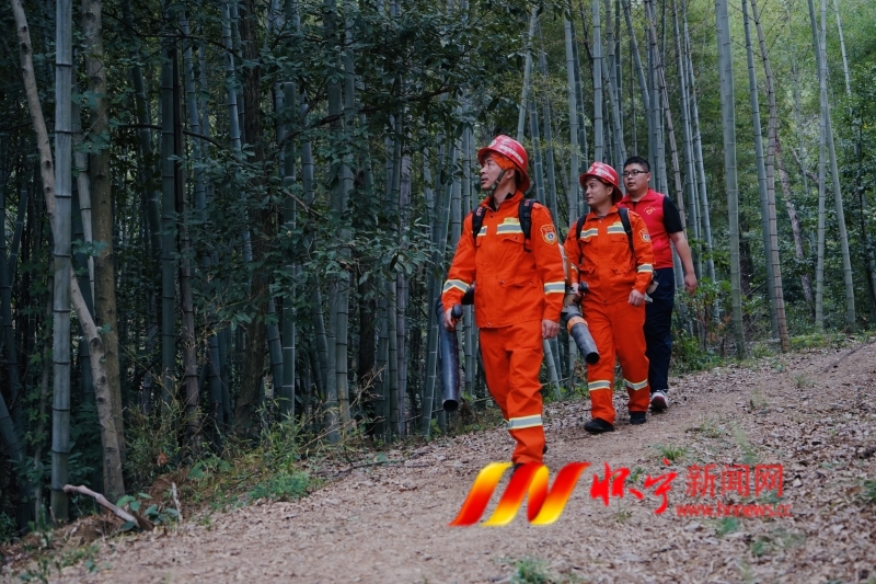 國慶假期森林防火不放松2.JPG